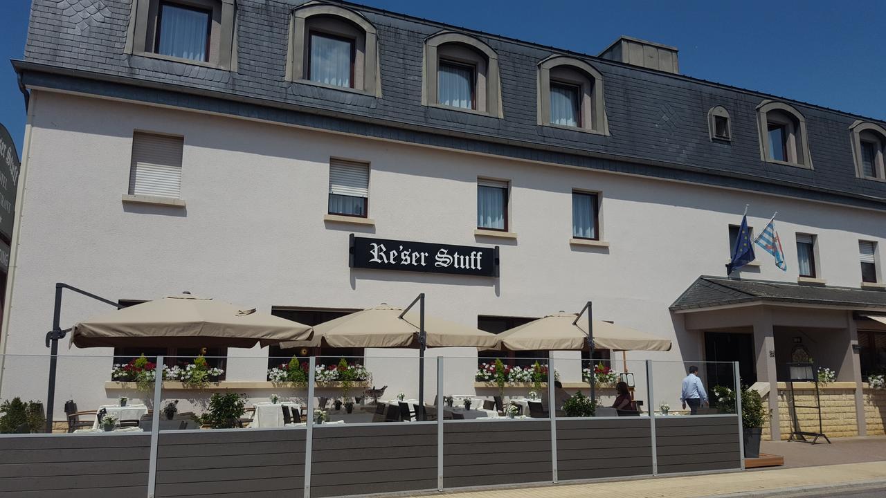 Hotel Re'Ser Stuff Roeser Exterior foto